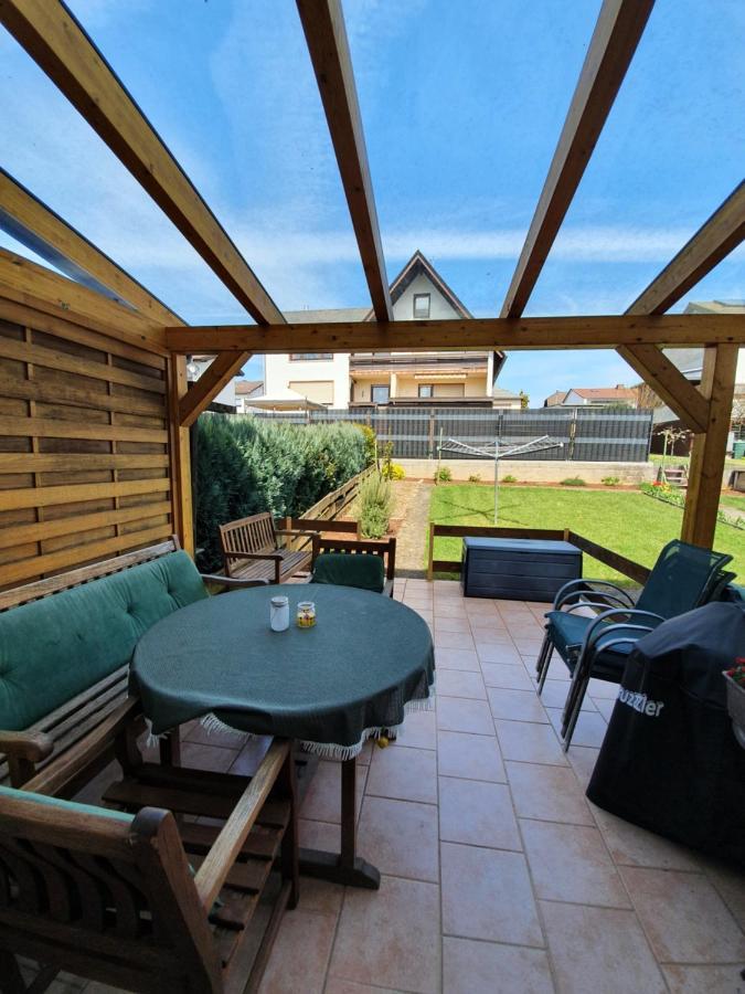 Ferienwohnung Woelbert Altendiez 외부 사진